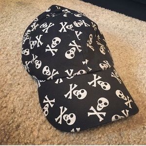 skull and crossbones hat